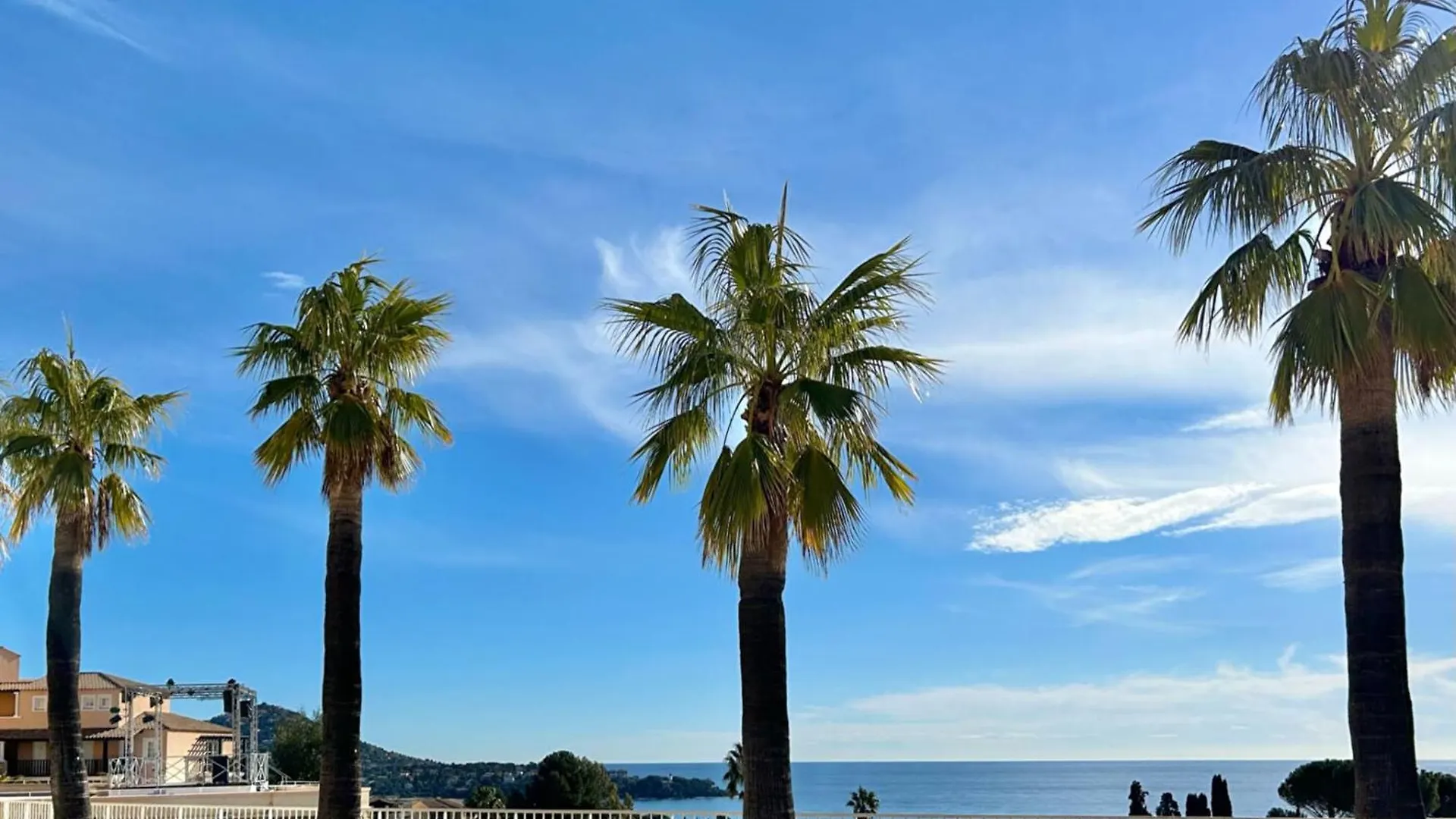 Beautiful Apt With Ac And Swimming Pool Saint-Raphaël 0*,  Francja