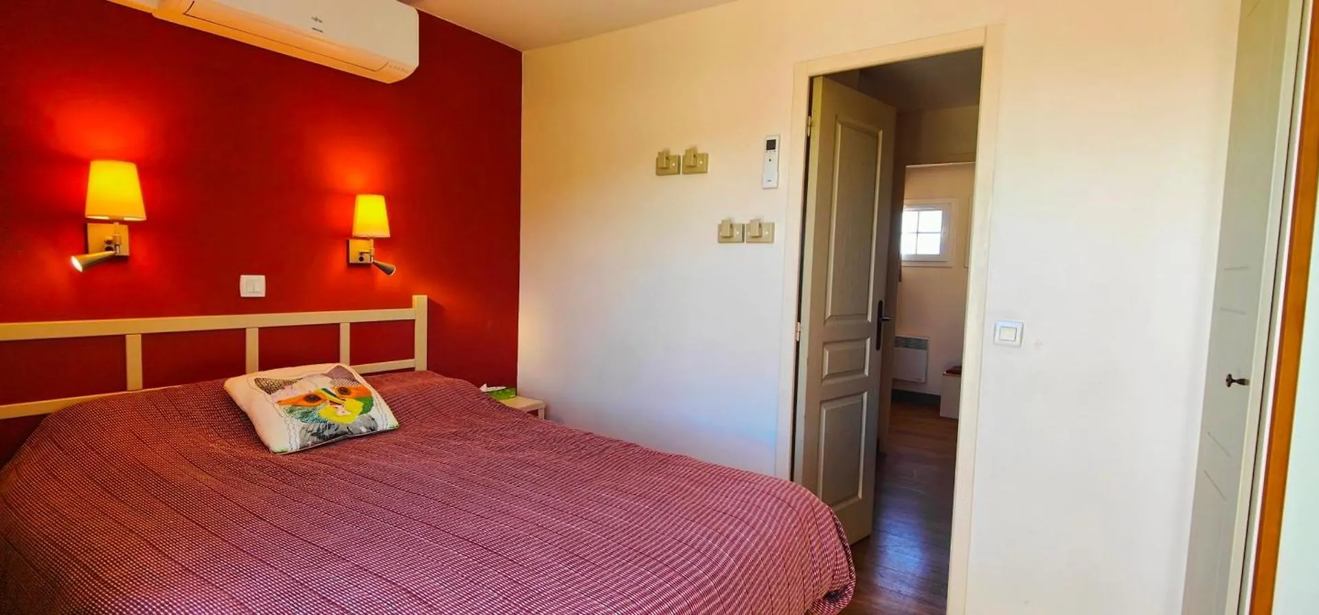 Beautiful Apt With Ac And Swimming Pool Saint-Raphael  0*, Saint-Raphael (Var) France