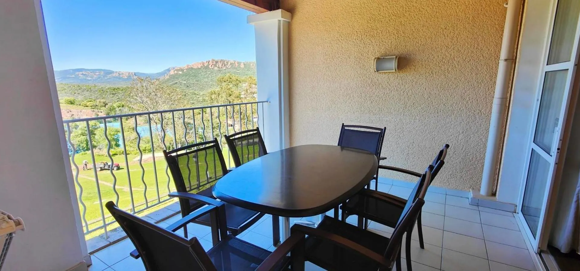 Beautiful Apt With Ac And Swimming Pool Saint-Raphael